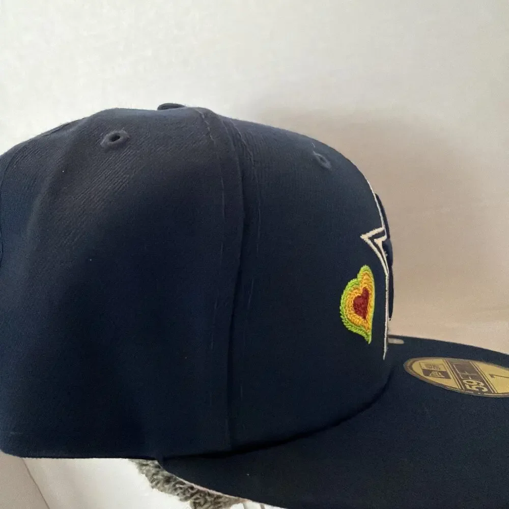 Dallas Cowboys Chain Stitch Heart New Era 59FIFTY Mens Size 7 Fitted Hat Cap